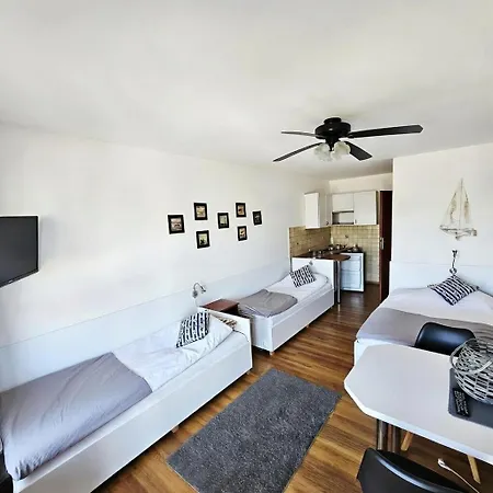 Appartamento Fox Pokoje-apartament-domki Władysławowo